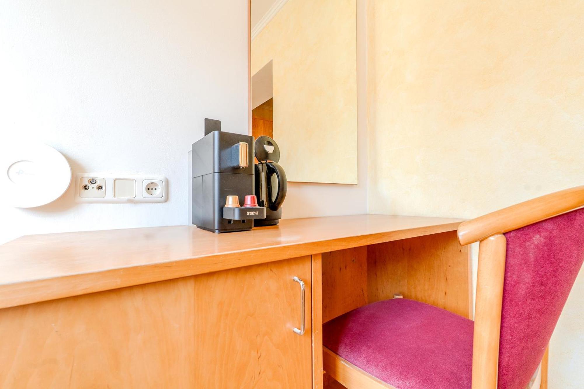 Whats-App Self-Check-In - Villa Maria Theresia Bad Goisern Quarto foto